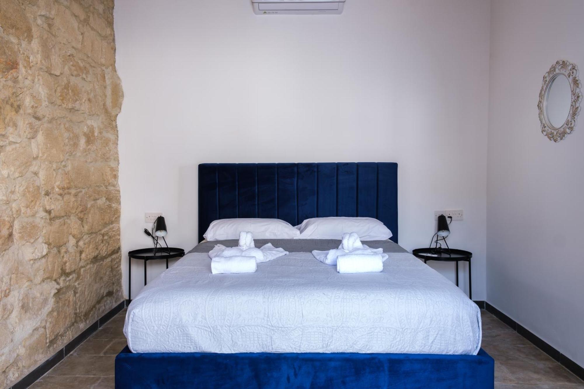 Royal Stay Luxury Homes Paphos Quarto foto